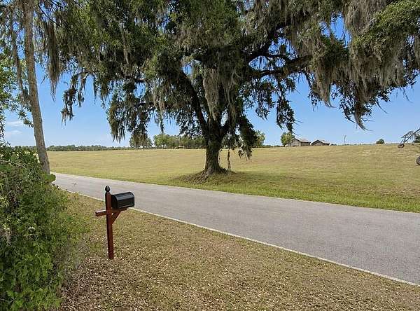 9.2 Acres of Land for Sale in Havana, Florida