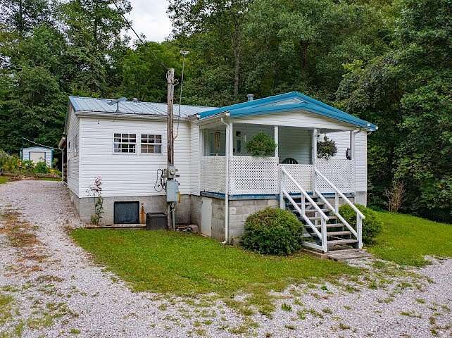 4 Acres of Land with Home for Sale in Wooton, Kentucky