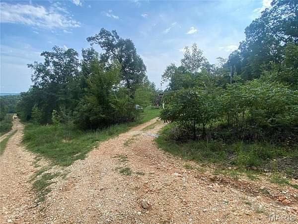 5.42 Acres of Land with Home for Sale in Bourbon, Missouri