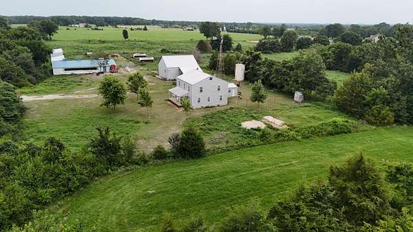 14 Acres of Land with Home for Sale in Seymour, Missouri