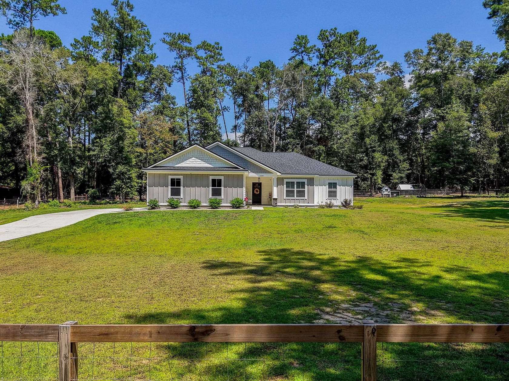 1.78 Acres of Land with Home for Sale in Havana, Florida