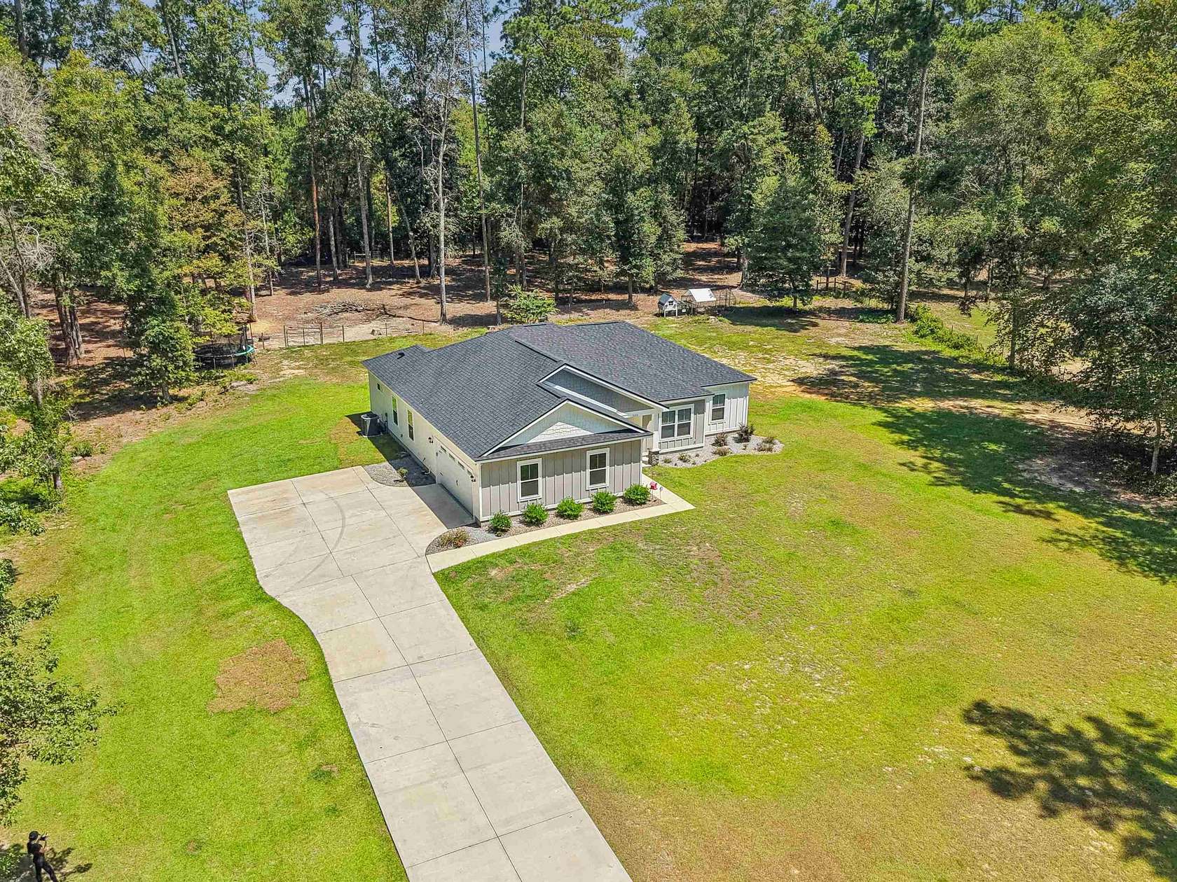 1.78 Acres of Land with Home for Sale in Havana, Florida