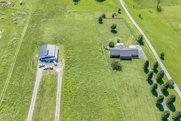 2 Acres of Residential Land for Sale in Jonesborough, Tennessee