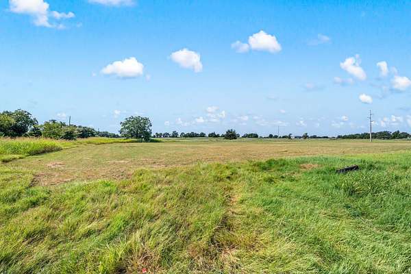 10 Acres of Land for Sale in Sunset, Texas