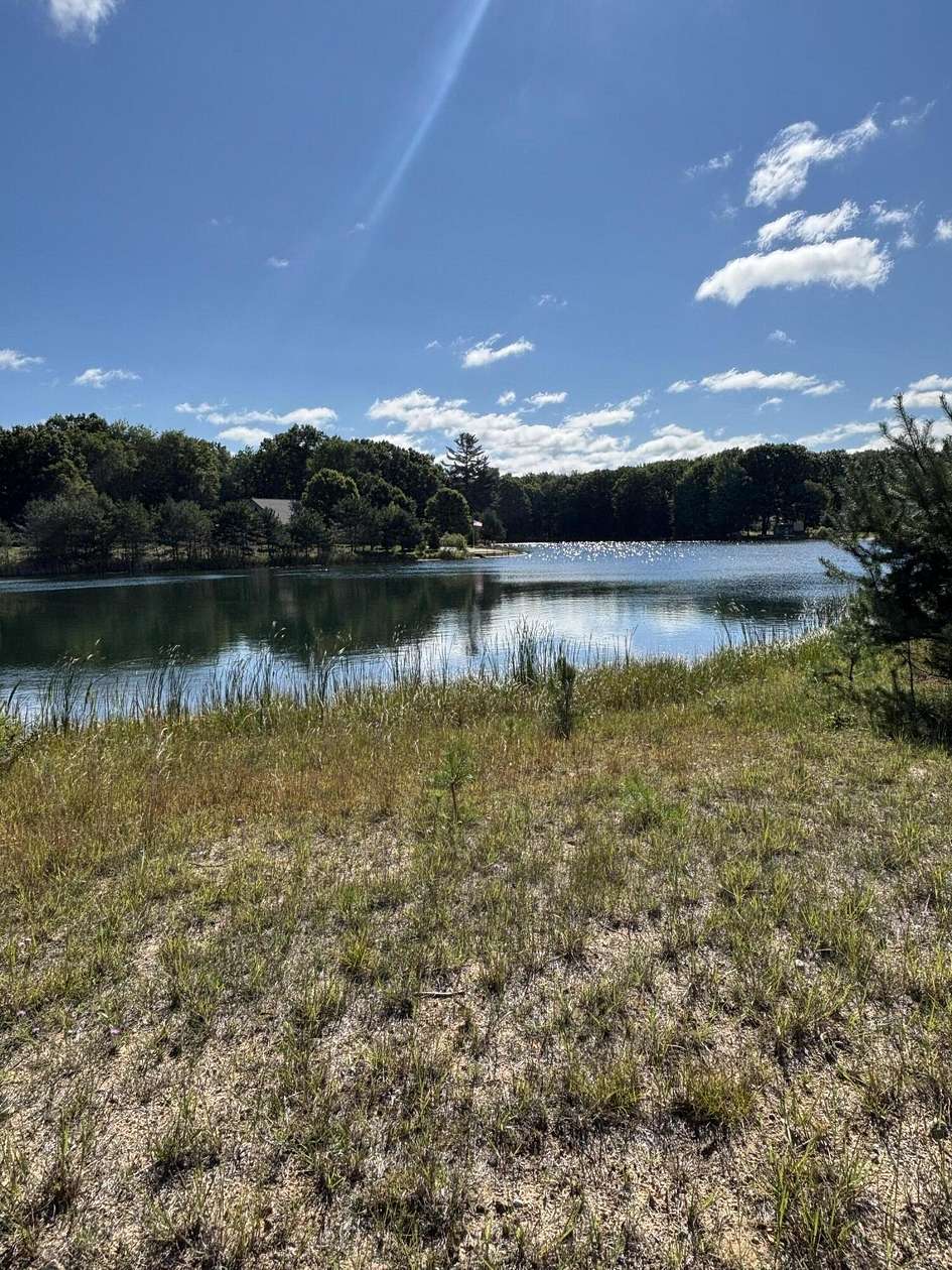 1.1 Acres of Residential Land for Sale in Canadian Lakes, Michigan