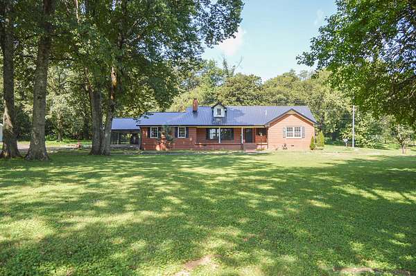 3.19 Acres of Land with Home for Auction in Lynchburg, Tennessee