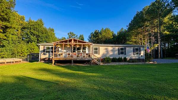 5 Acres of Land with Home for Sale in Decatur, Tennessee