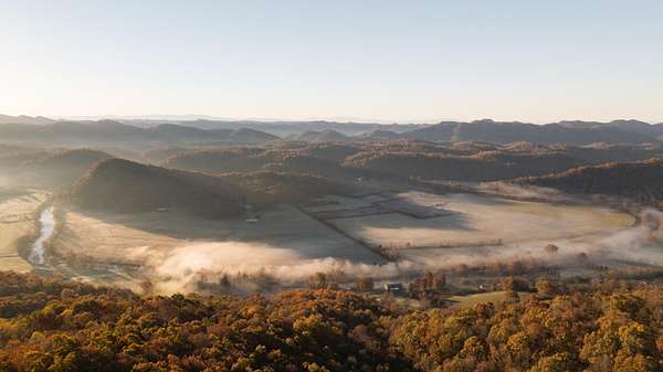 415 Acres of Land for Sale in Hiltons, Virginia
