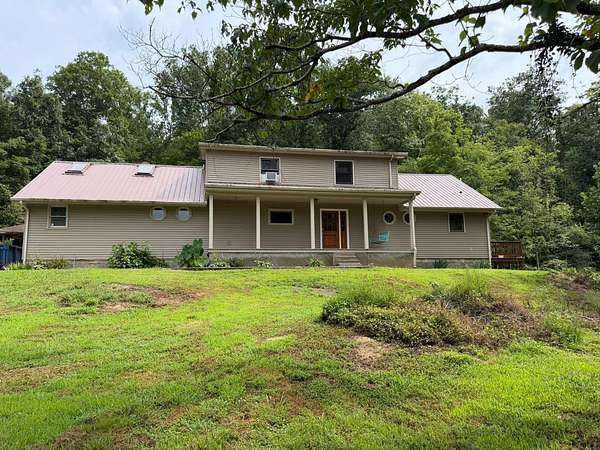 25 Acres of Agricultural Land with Home for Sale in Bradfordsville, Kentucky