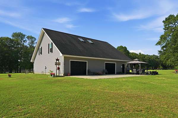 15.4 Acres of Land with Home for Sale in Sumter, South Carolina