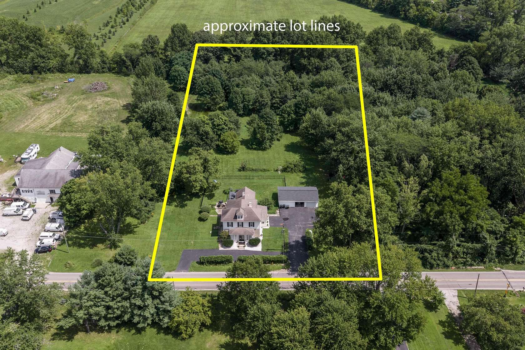 2.5 Acres of Land with Home for Sale in New Albany, Ohio