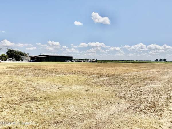 1 Acre of Residential Land for Sale in Cleveland, Mississippi