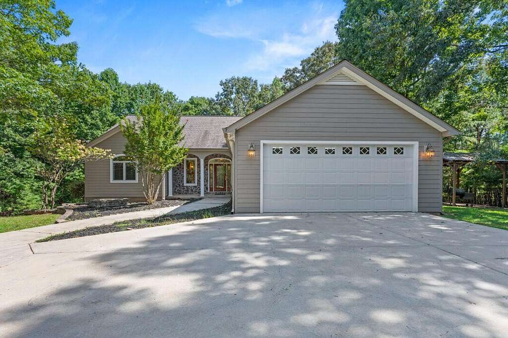 6.14 Acres of Land with Home for Sale in Blairsville, Georgia