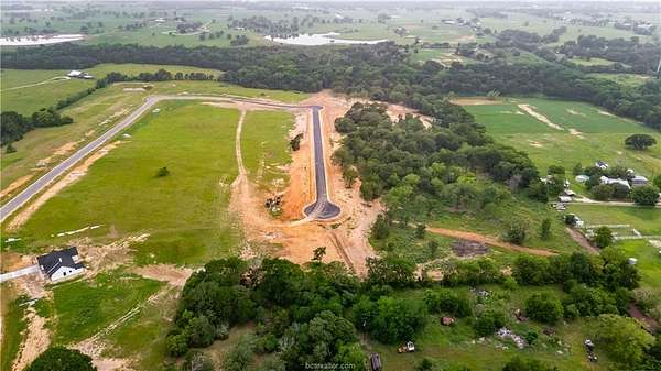 1 Acre of Residential Land for Sale in Caldwell, Texas