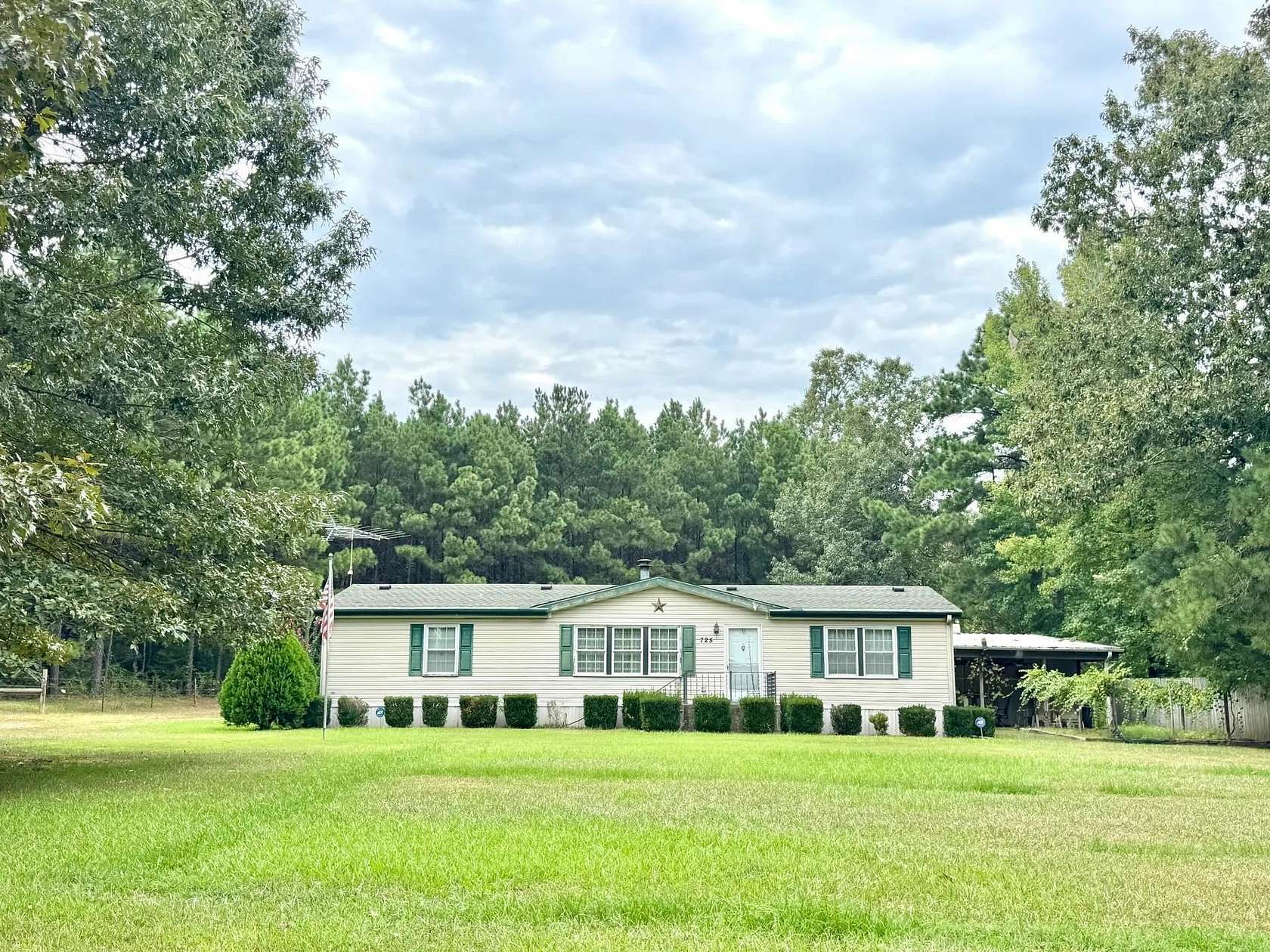 7.38 Acres of Land with Home for Sale in Marietta, Texas