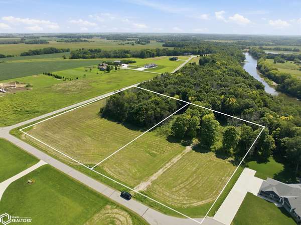 4.62 Acres of Residential Land for Sale in Osage, Iowa
