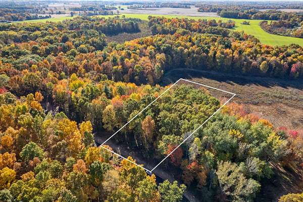 2.22 Acres of Residential Land for Sale in Rockford, Michigan