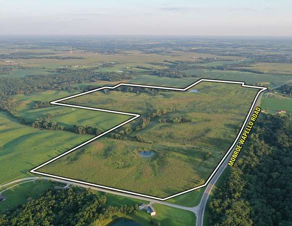 349 Acres of Land for Auction in Blakesburg, Iowa