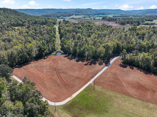 5 Acres of Residential Land for Sale in Rock Island, Tennessee