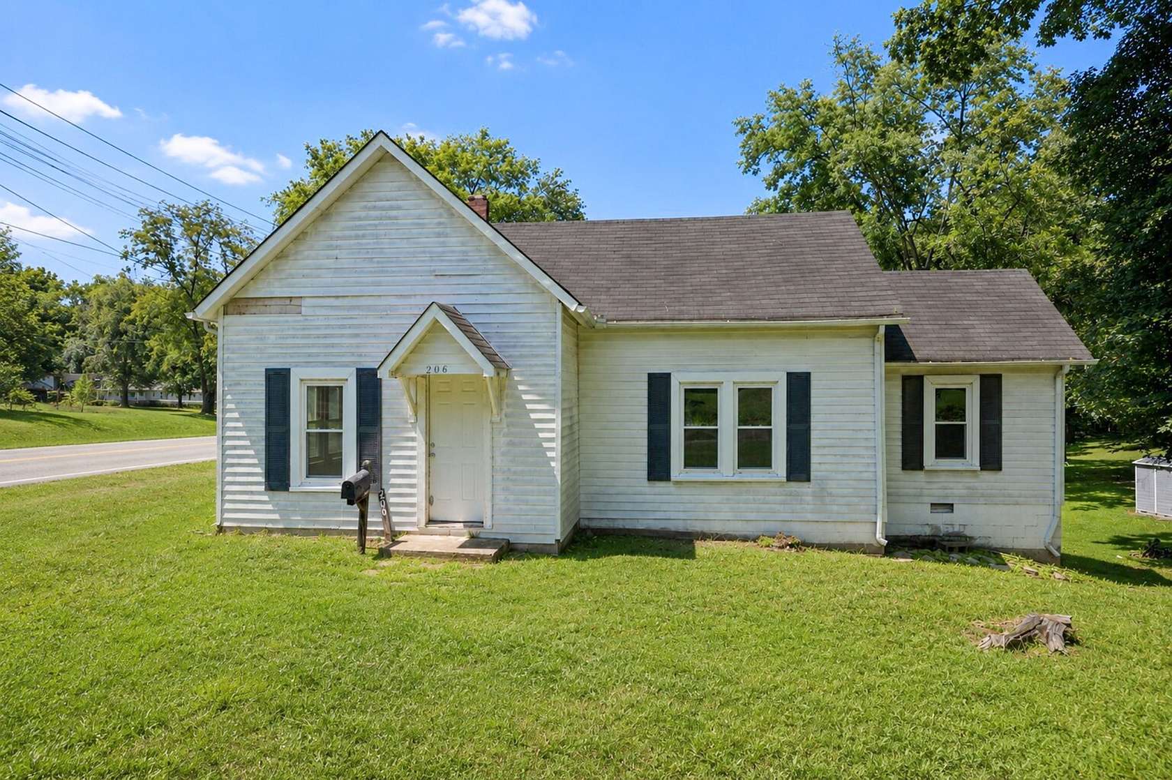 0.1 Acres of Residential Land for Sale in Dickson, Tennessee