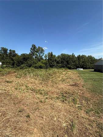 1.28 Acres of Land for Sale in Russellville, Arkansas