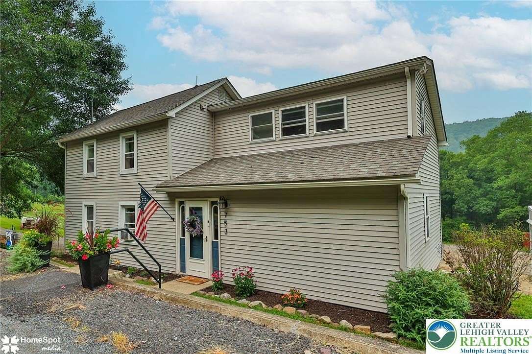 3 Acres of Land with Home for Sale in Saylorsburg, Pennsylvania