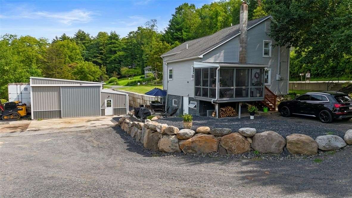 3 Acres of Land with Home for Sale in Saylorsburg, Pennsylvania
