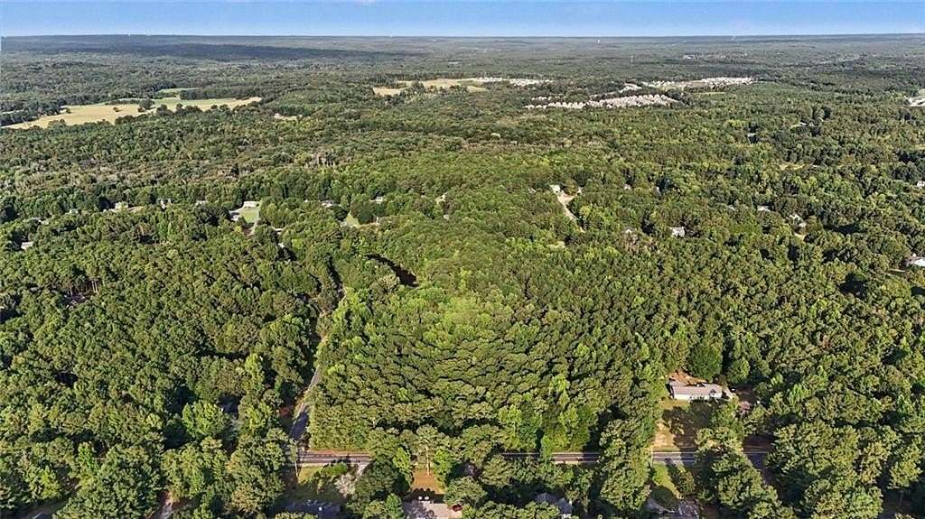 16.9 Acres of Recreational & Residential Land for Sale in Locust Grove, Georgia