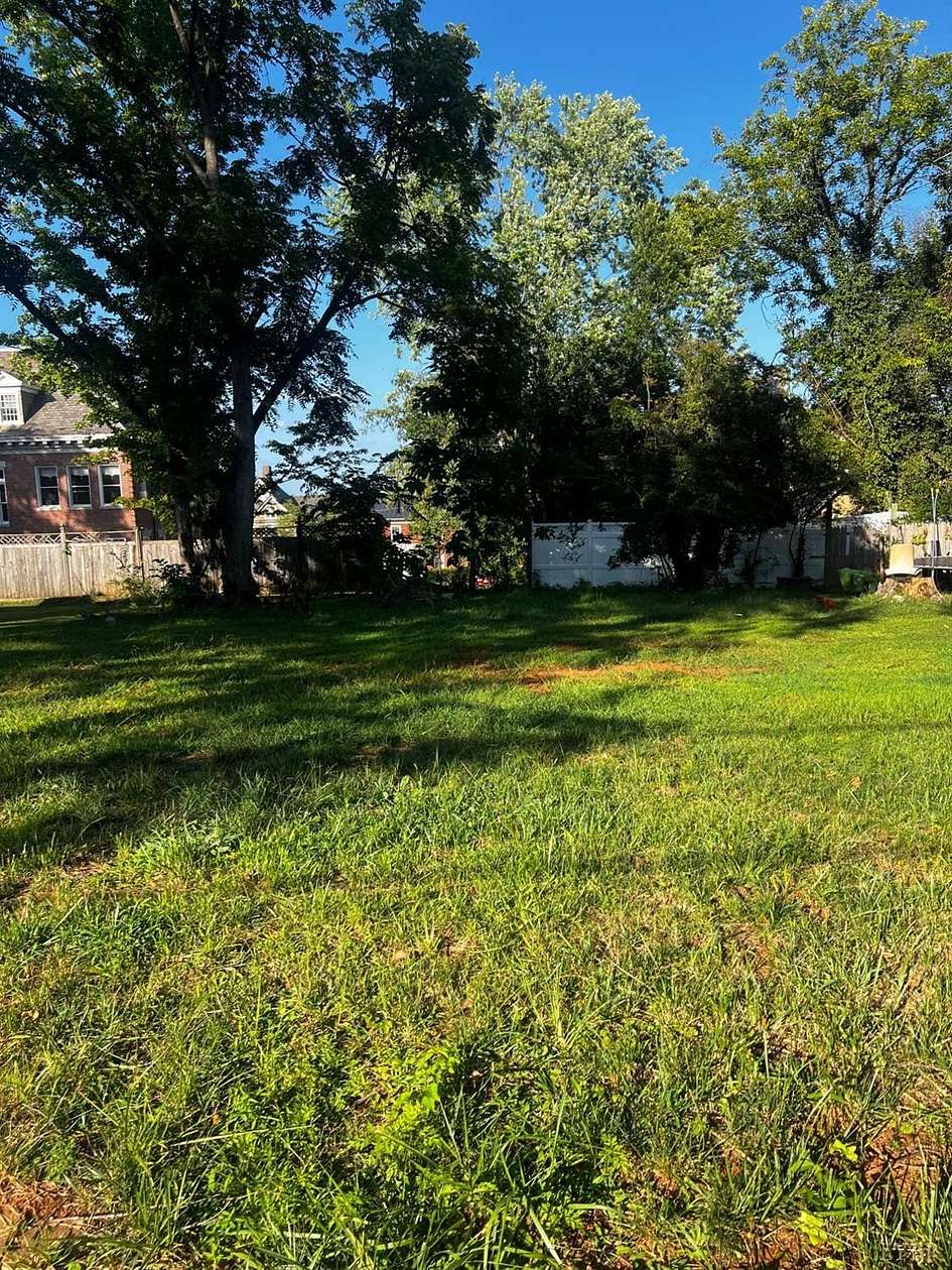 0.11 Acres of Residential Land for Sale in Lynchburg, Virginia
