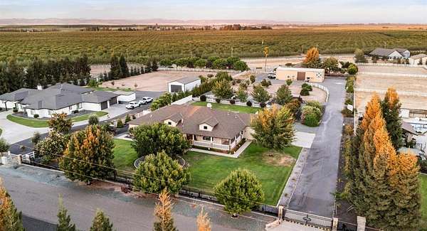 2 Acres of Land with Home for Sale in Oakdale, California