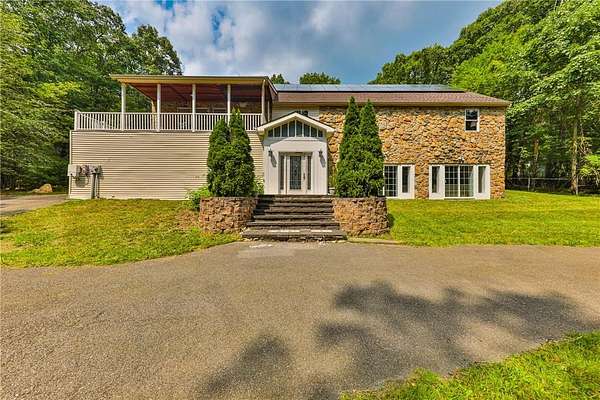 2 Acres of Land with Home for Sale in Chestnuthill Township, Pennsylvania