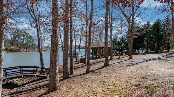 1 Acre of Residential Land for Sale in Granite Falls, North Carolina