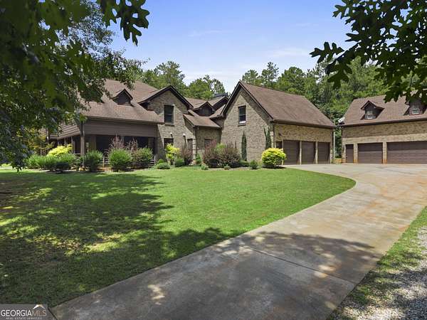3.16 Acres of Land with Home for Sale in Jackson, Georgia