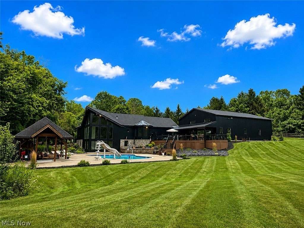 5.78 Acres of Land with Home for Sale in Wadsworth, Ohio