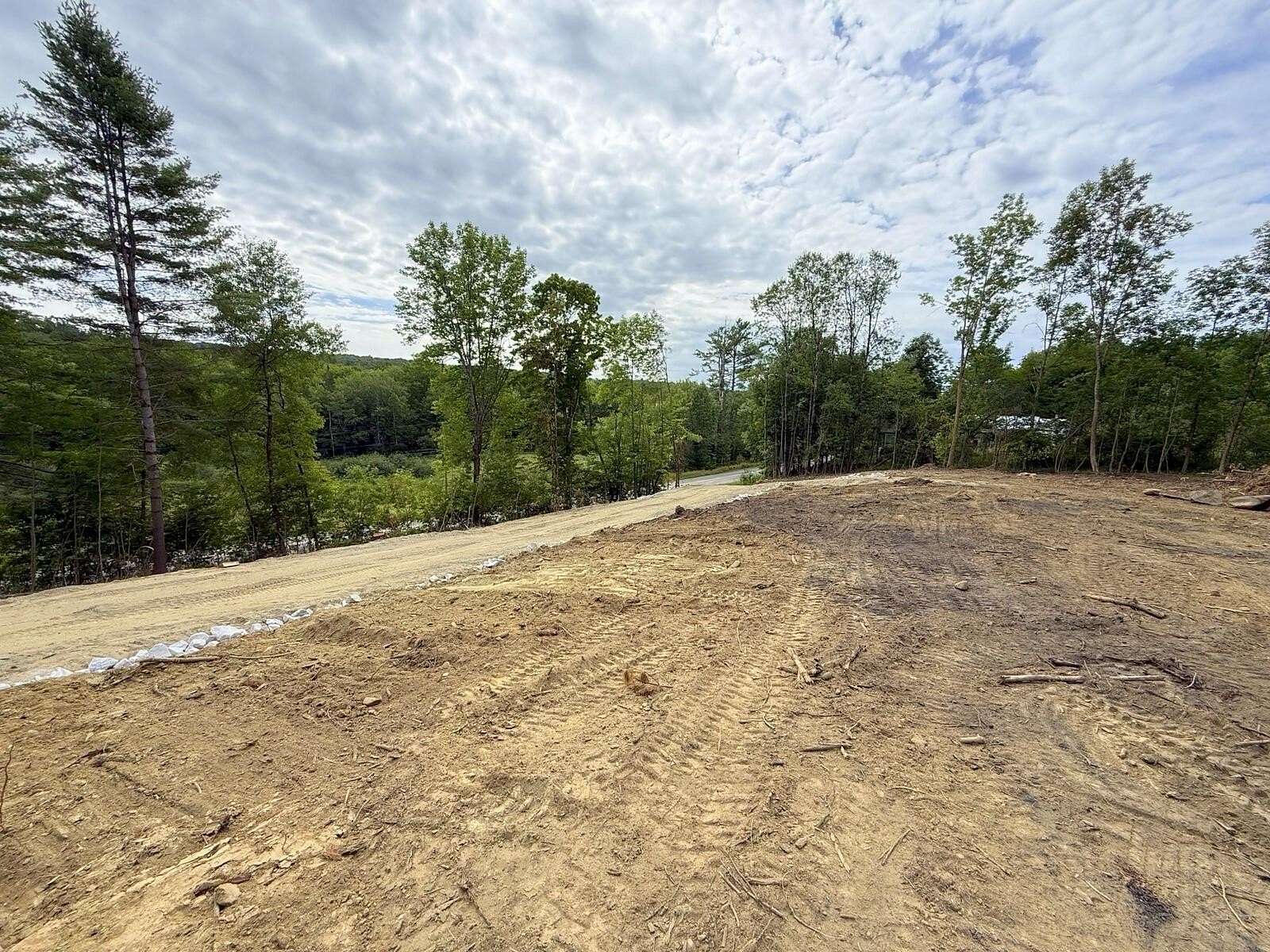 0.68 Acres of Residential Land for Sale in Farmington, Maine