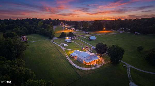 2 Acres of Commercial Land for Sale in Huntsville, Tennessee