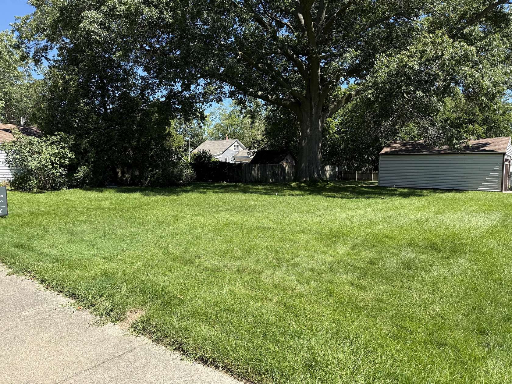 0.09 Acres of Residential Land for Sale in Muskegon, Michigan
