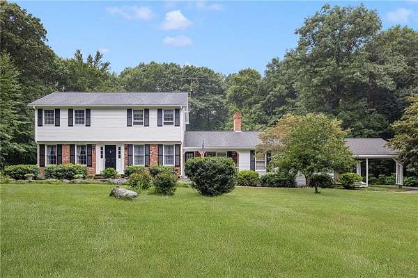 3.2 Acres of Land with Home for Sale in Scituate Town, Rhode Island