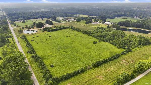 10 Acres of Recreational Land for Auction in Albion, Indiana