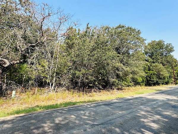 2.18 Acres of Residential Land for Sale in Athens, Texas