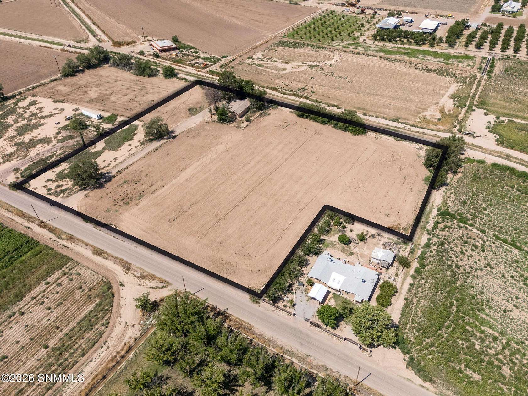 5.6 Acres of Land with Home for Sale in La Mesa, New Mexico