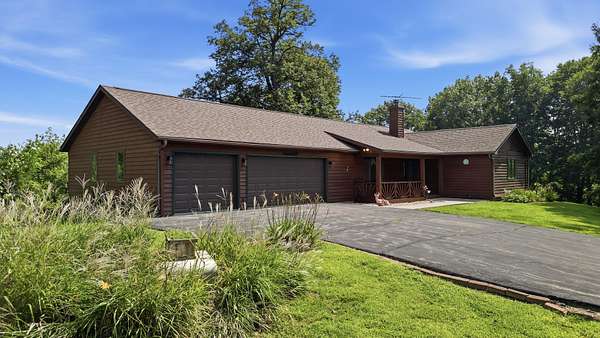 2.2 Acres of Land with Home for Sale in Morrison, Illinois