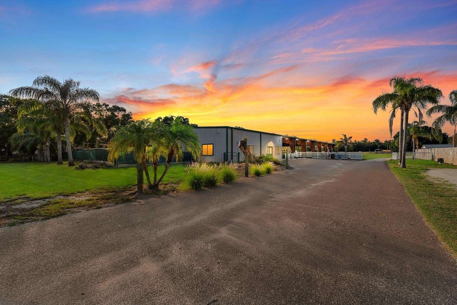 10 Acres of Improved Land for Sale in Tampa, Florida