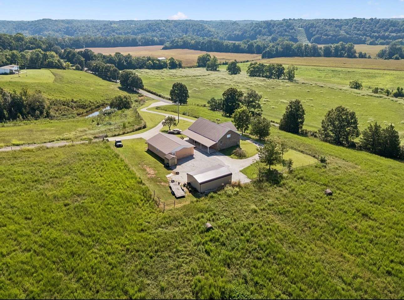 2 Acres of Land with Home for Sale in McEwen, Tennessee