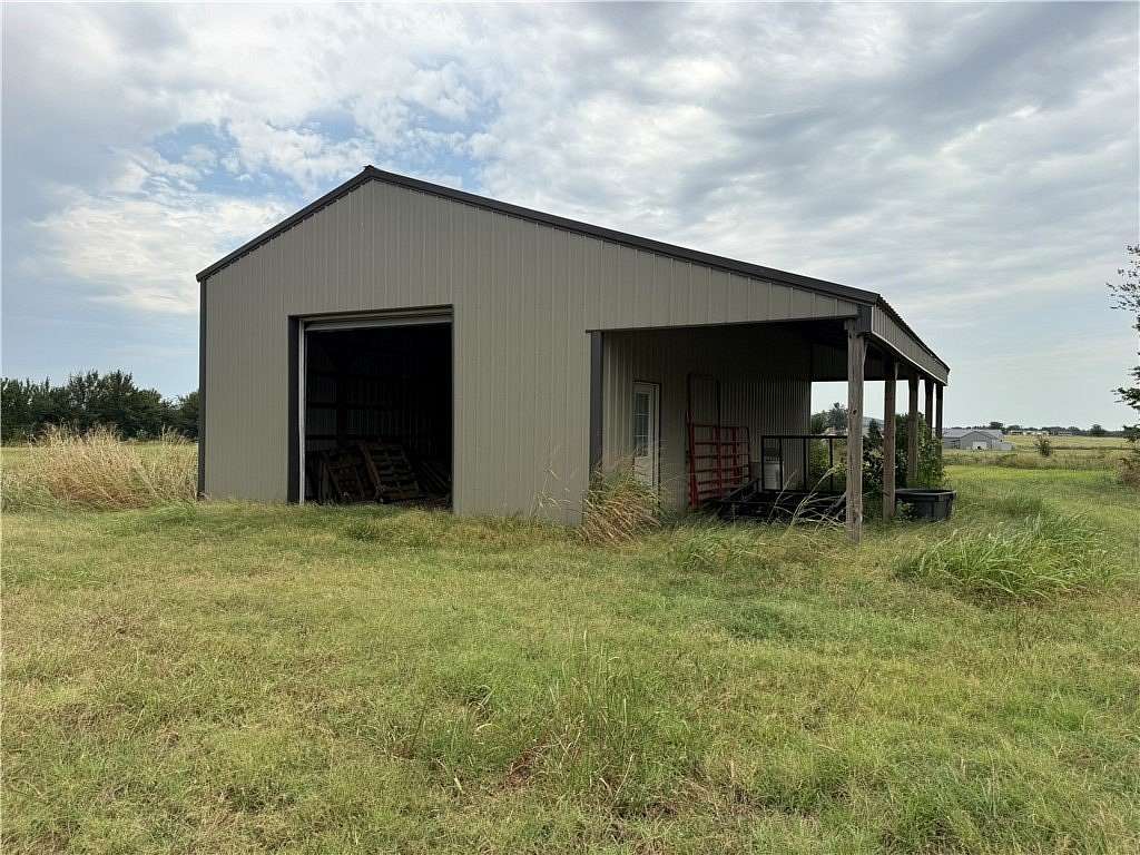7 Acres of Land for Sale in Summers, Arkansas
