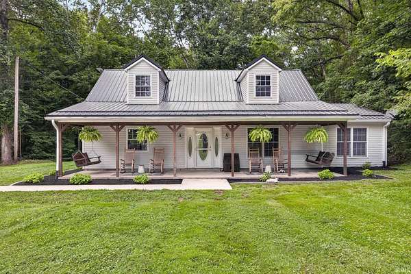 1.6 Acres of Land with Home for Sale in Bloomfield, Indiana