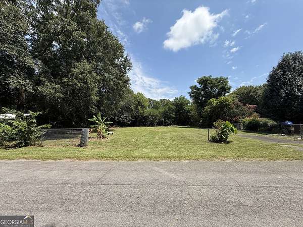 0.32 Acres of Residential Land for Sale in Macon, Georgia