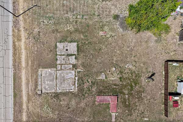 0.15 Acres of Mixed-Use Land for Sale in Corsicana, Texas
