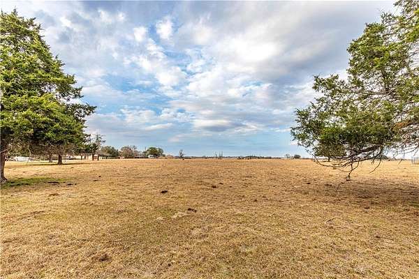 33.5 Acres of Agricultural & Residential Land for Sale in Bellville, Texas