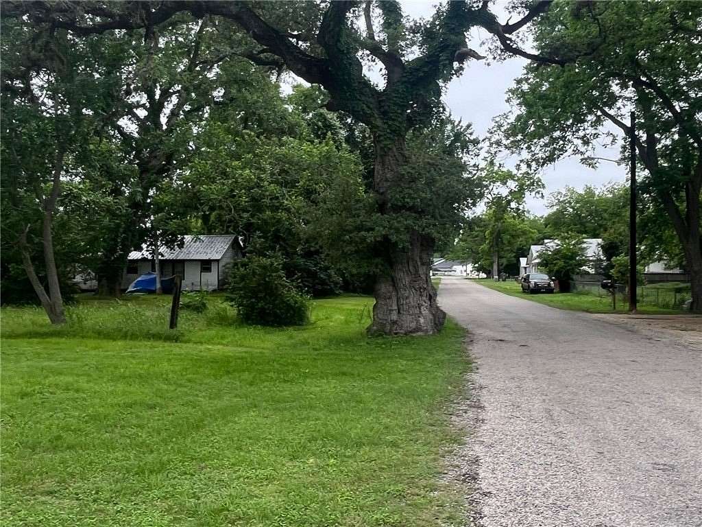0.07 Acres of Land for Sale in Columbus, Texas
